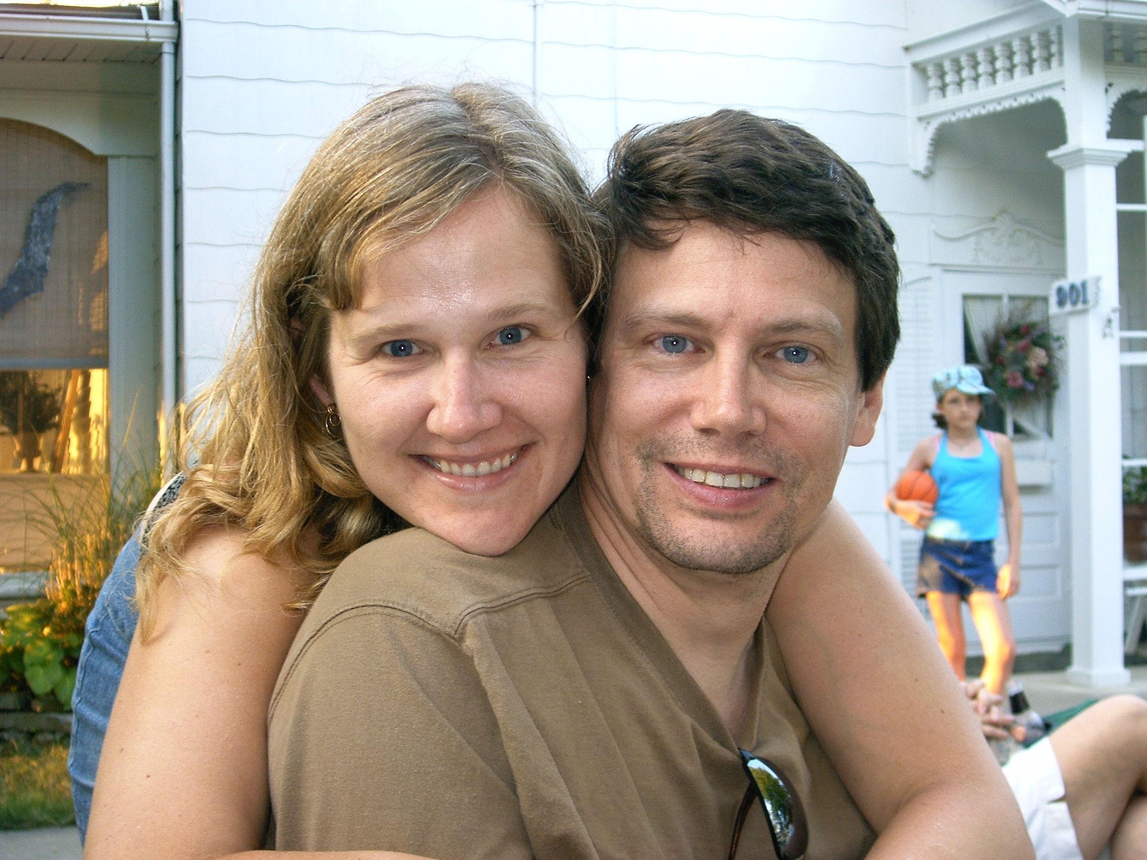 A photo of Carolyn and Darryl Schlicher, taken Independence Day 2007 in Findlay, Ohio.